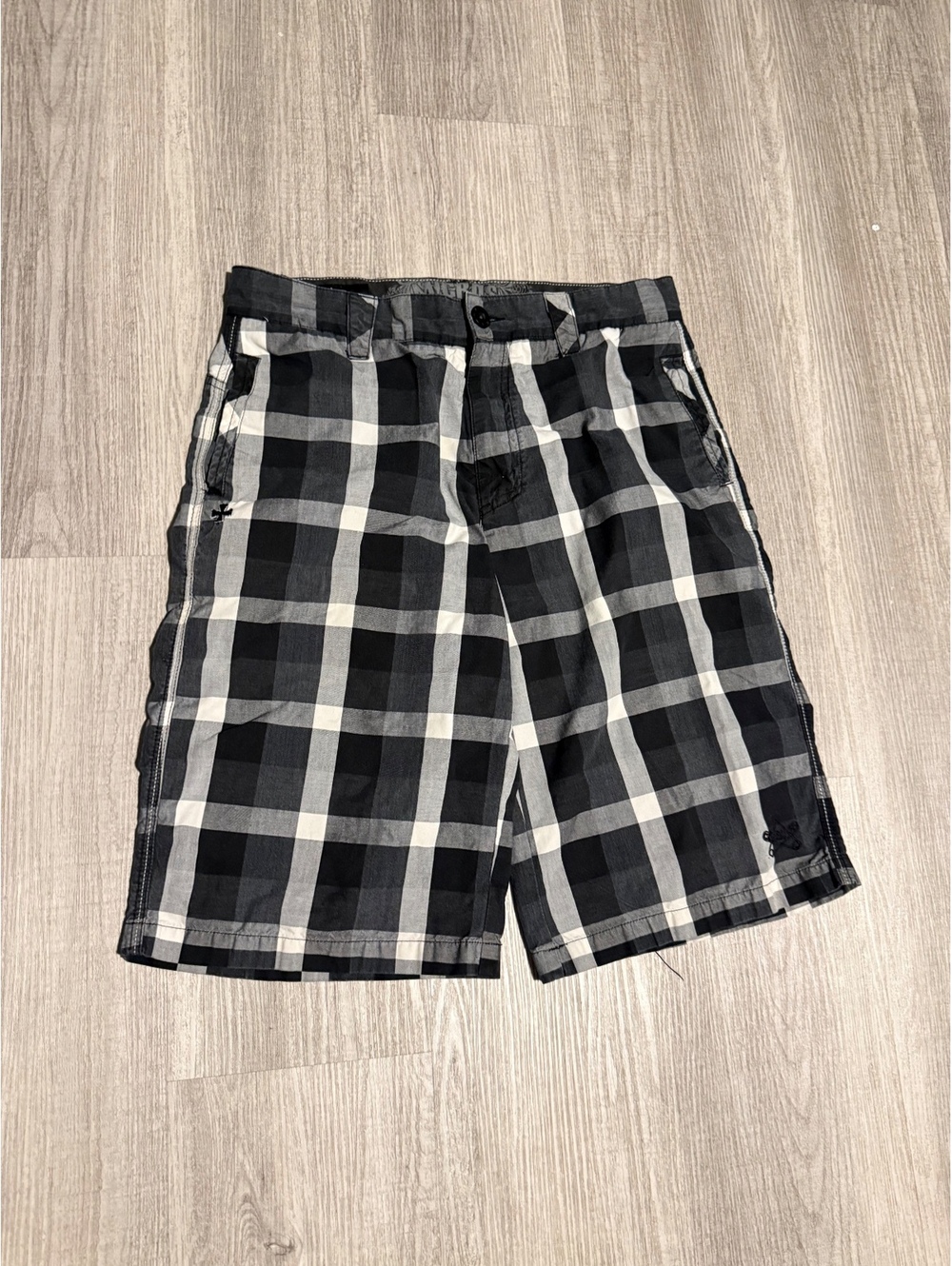 Micrus Men's Black and White Plaid Cargo Shorts Size 32
